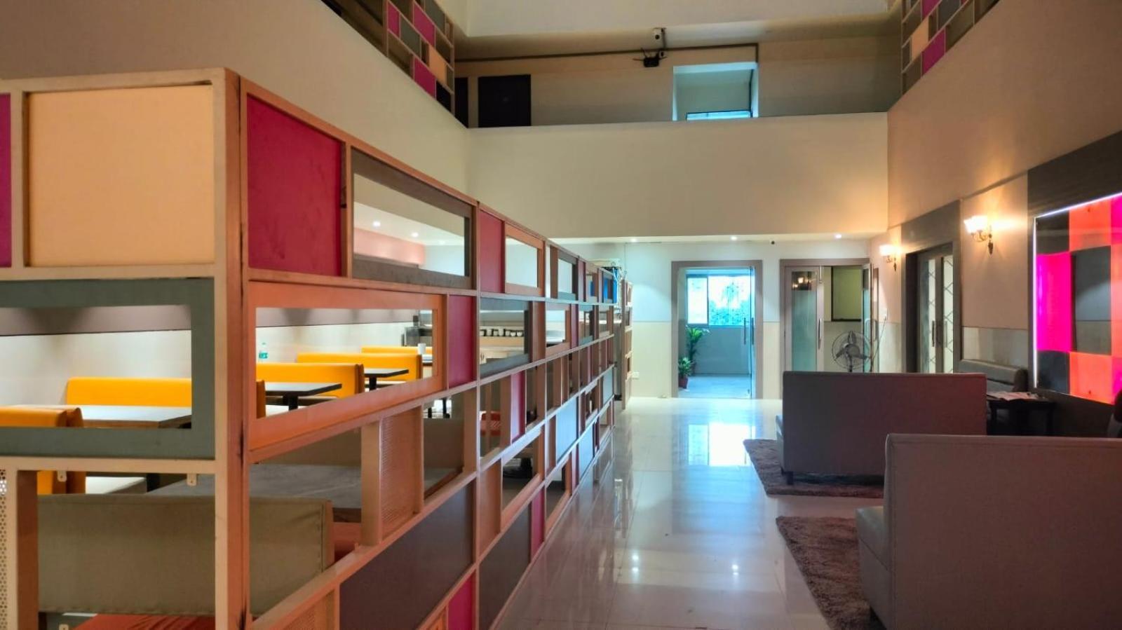 Hotel Sai Nidhi Supreme Navi Mumbai Exterior foto